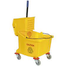 36 Litre Mop Bucket With Wheels Wringler