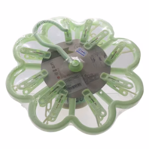 PLASTIC HANGER WITH PEGS/ A1050